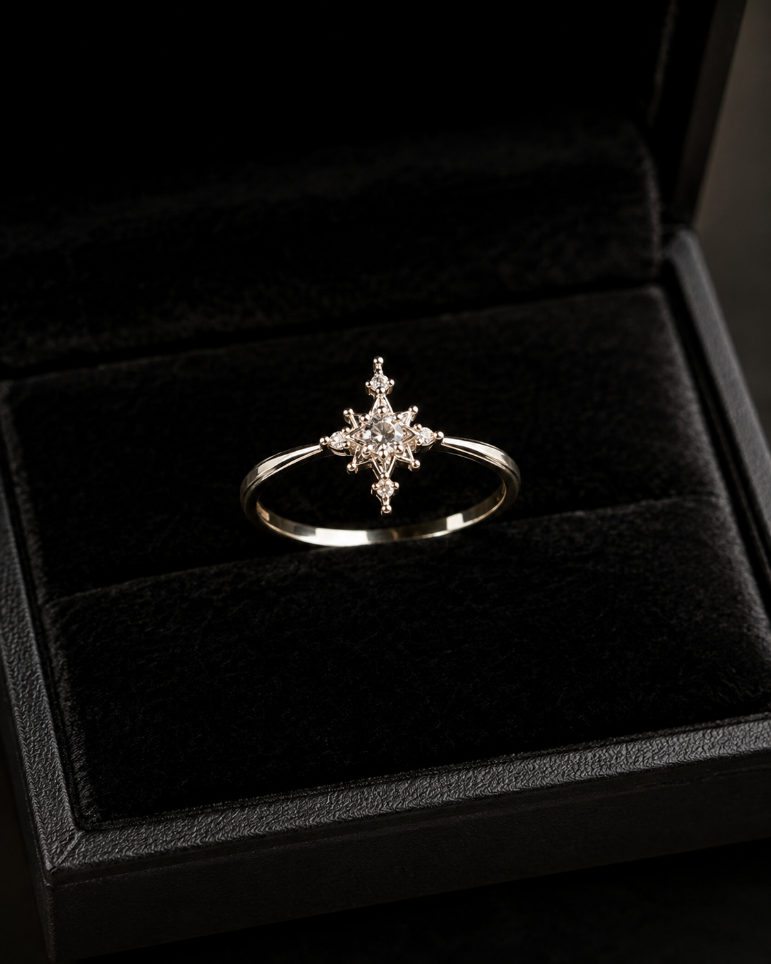 vs138 Star Crystal Ring