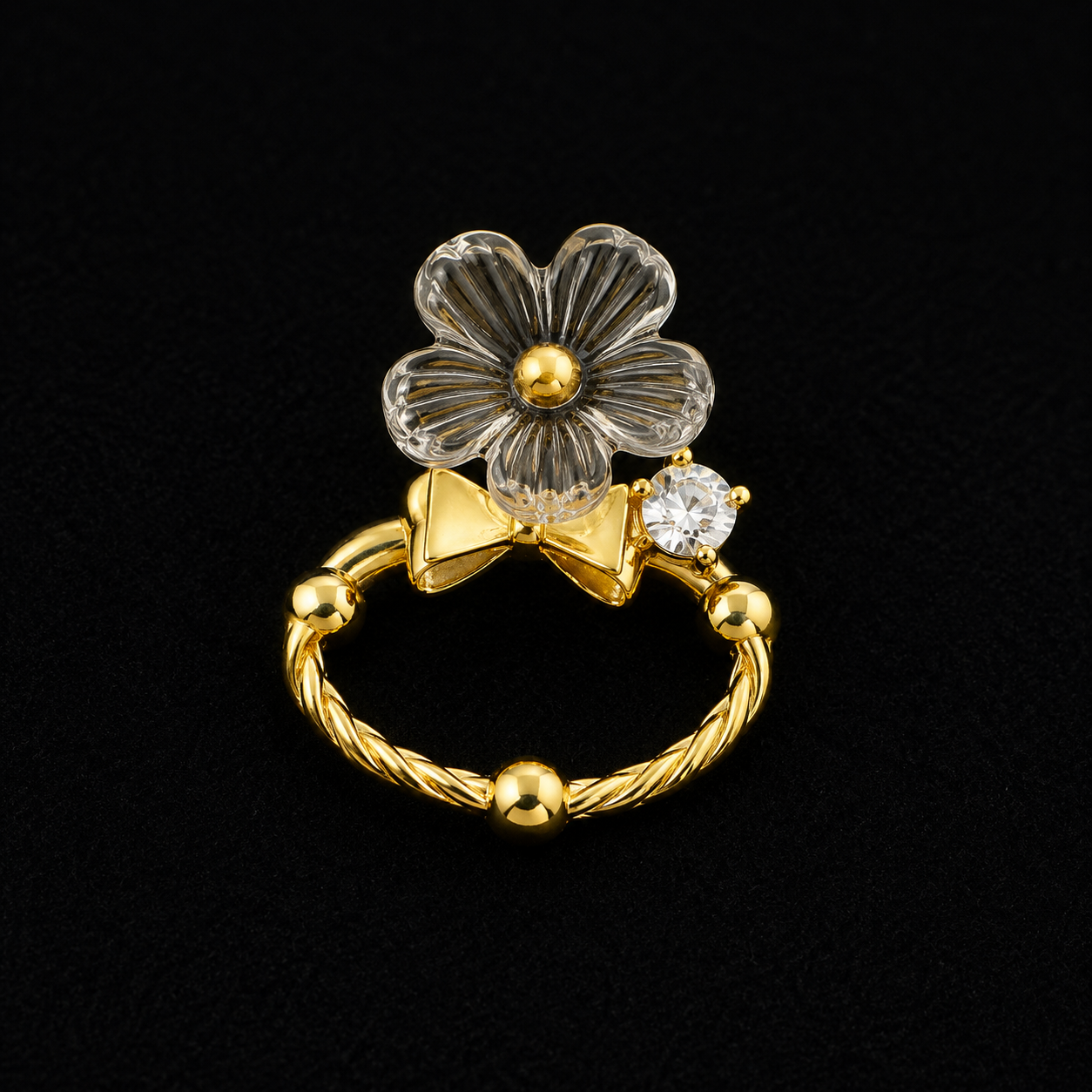 vs121 Golden Floral Crystal Ring